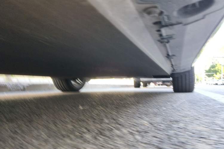 Used XPeng G9 2024 702 Pro Chassis Front Left