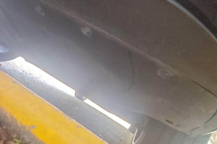 Used XPeng G9 2024 570 Max Chassis Rear