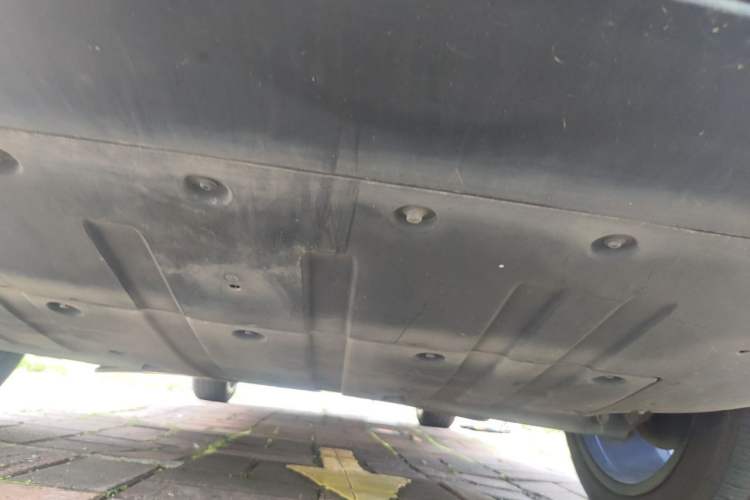Used XPeng G9 2024 570 Pro Chassis Rear