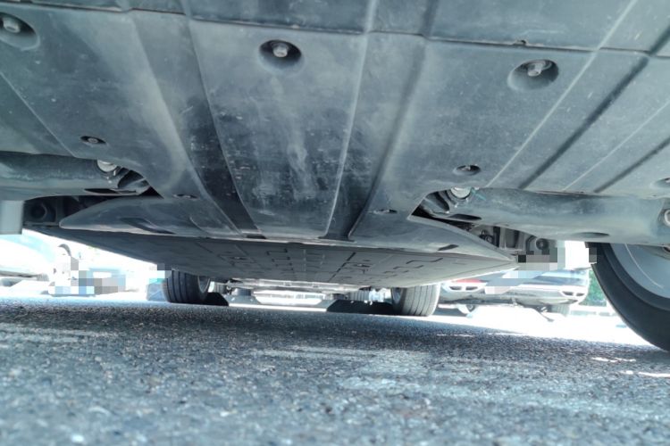 Used XPeng G9 2024 570 Max Chassis Rear