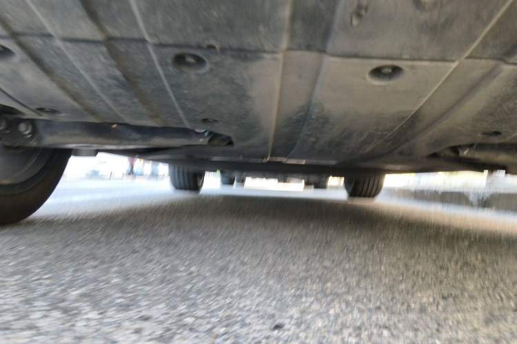 Used XPeng G9 2024 702 Pro Chassis Rear