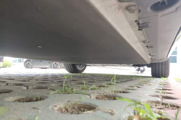 Used XPeng G9 2024 702 Pro Chassis Rear Right