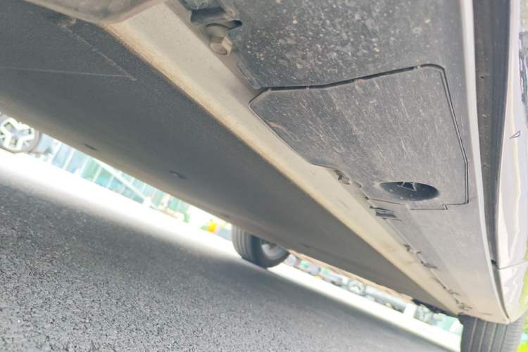 Used XPeng G9 2024 570 Pro Chassis Rear Right