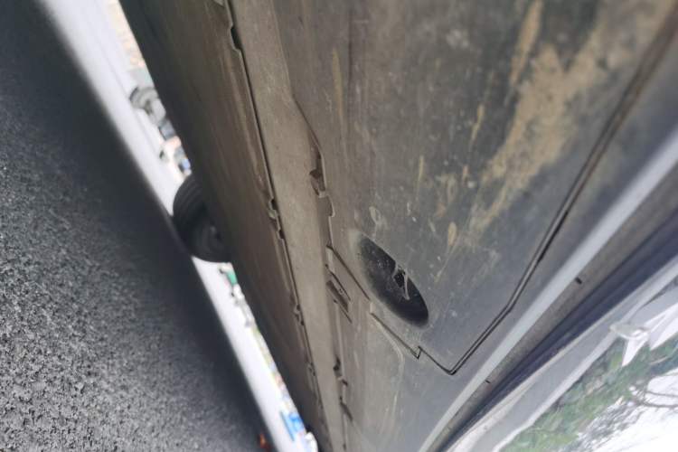 Used XPeng G9 2024 570 Max Chassis Rear Right