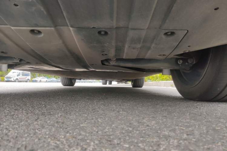 Used XPeng G9 2024 702 Max Chassis Rear