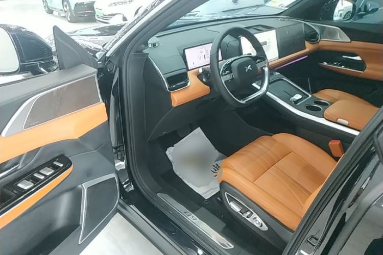 Used XPeng G9 2024 702 Max Driver Seat