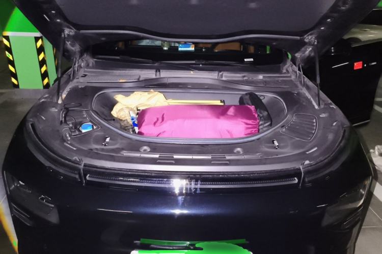 Used XPeng G9 2024 570 Max Engine Bay