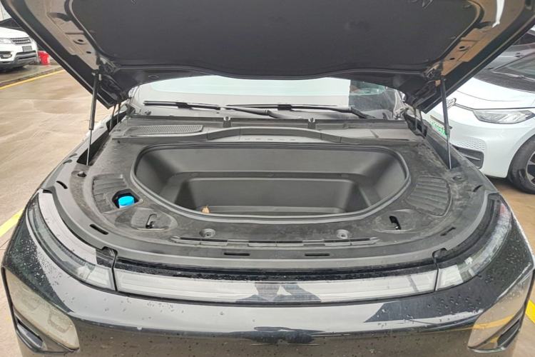 Used XPeng G9 2024 702 Max Engine Bay