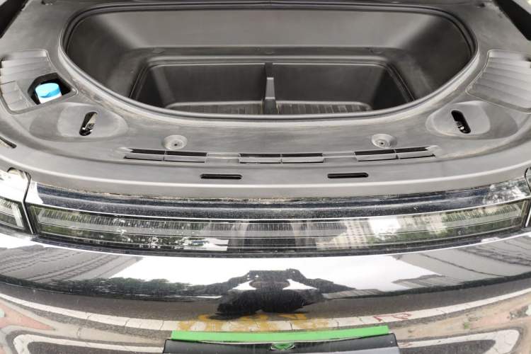 Used XPeng G9 2024 702 Max Engine Bay