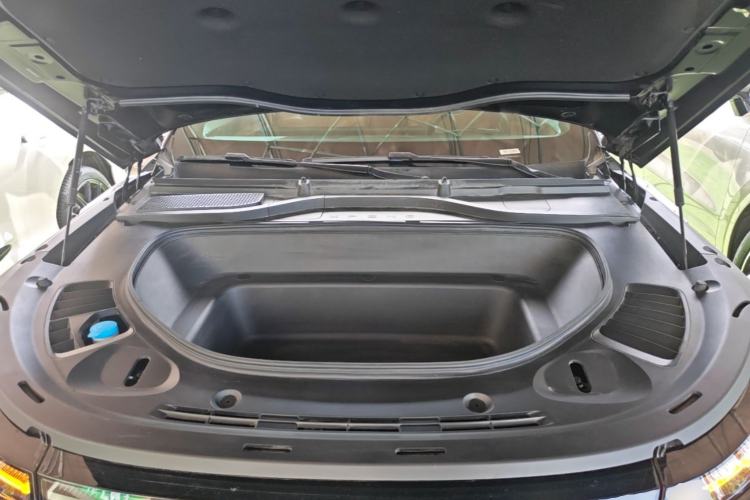 Used XPeng G9 2024 702 Max Engine Bay