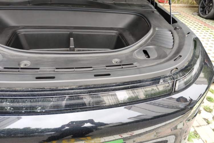 Used XPeng G9 2024 702 Max Engine Bay Left