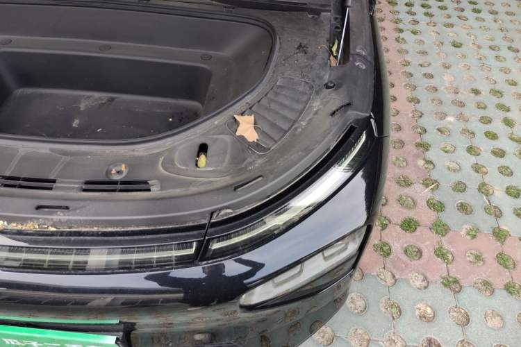 Used XPeng G9 2024 702 Pro Engine Bay Left