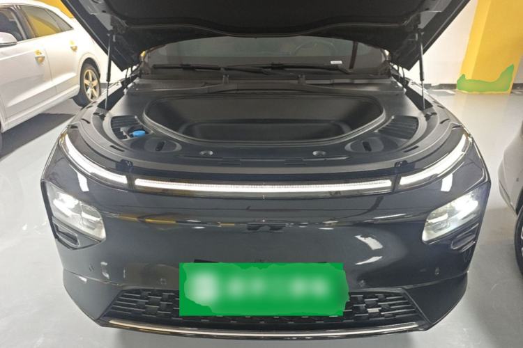 Used XPeng G9 2024 570 Max Engine Bay