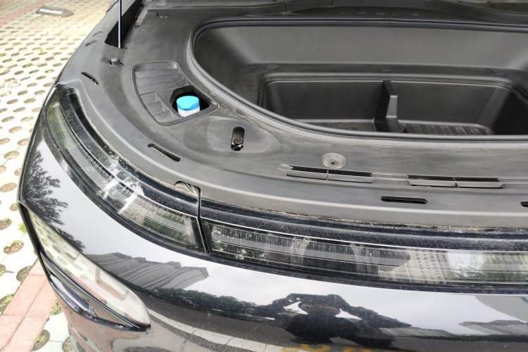Used XPeng G9 2024 702 Max Engine Bay Right