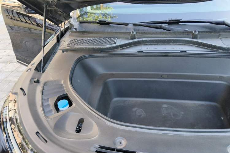 Used XPeng G9 2024 702 Pro Engine Bay Right