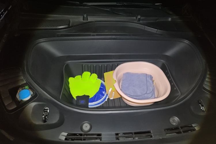 Used XPeng G9 2024 570 Max Engine Bay
