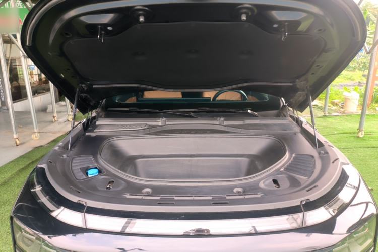 Used XPeng G9 2024 570 Max Engine Bay