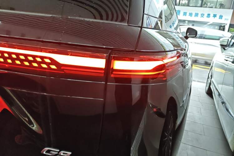 Used XPeng G9 2024 702 Pro Exterior 1