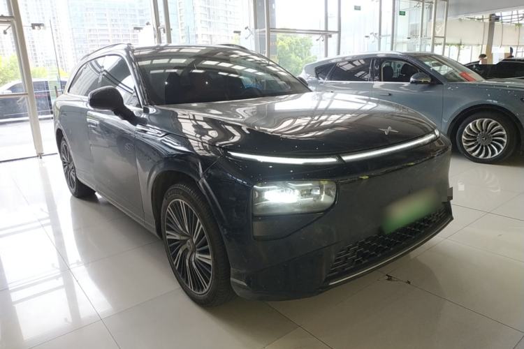 Used XPeng G9 2024 570 Pro Exterior 1