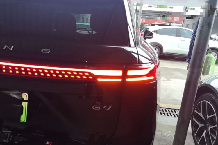 Used XPeng G9 2024 570 Max Exterior 3