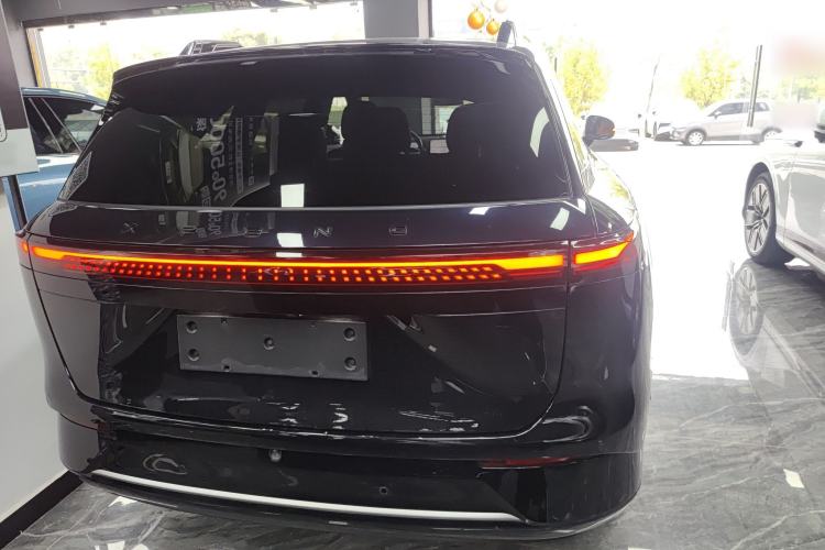 Used XPeng G9 2024 702 Max Exterior 4