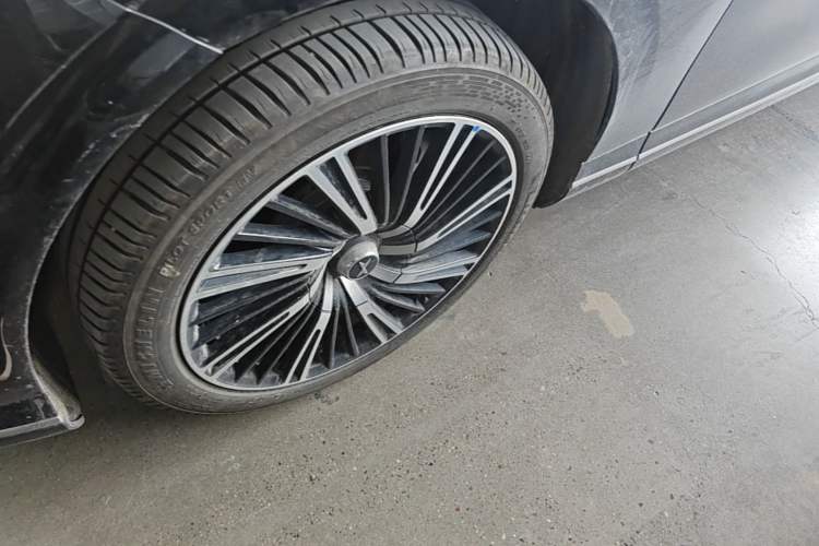 Used XPeng G9 2024 702 Max Exterior 4