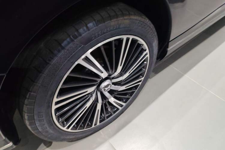 Used XPeng G9 2024 570 Max Exterior 5