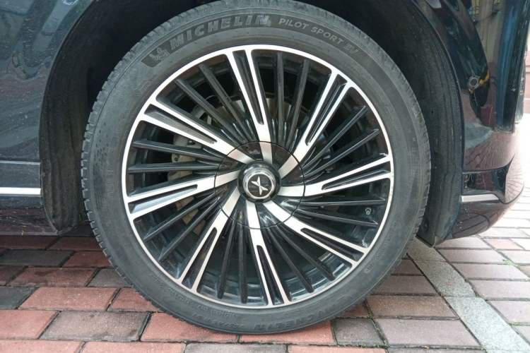 Used XPeng G9 2024 702 Max Exterior 7