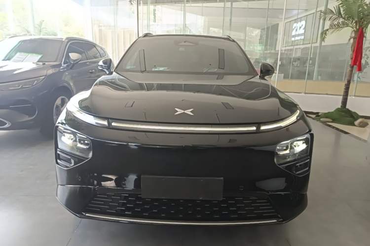 Used XPeng G9 2024 702 Max Front
