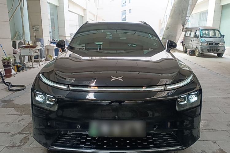 Used XPeng G9 2024 570 Max Front