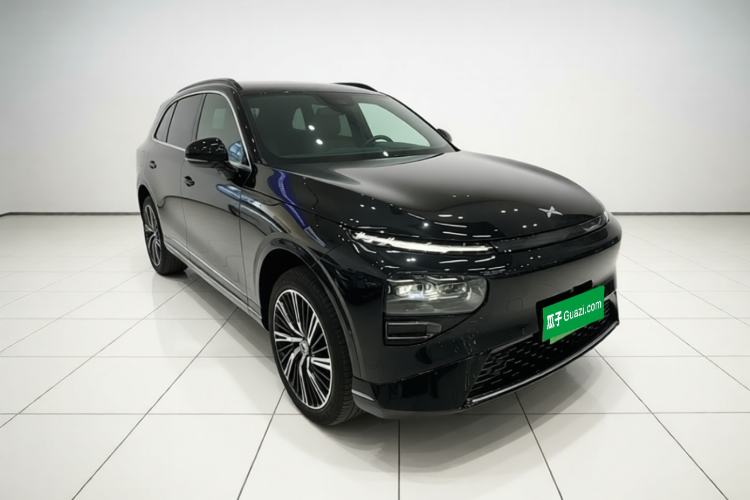 Used XPeng G9 2024 702 Max Front Right 45 Deg