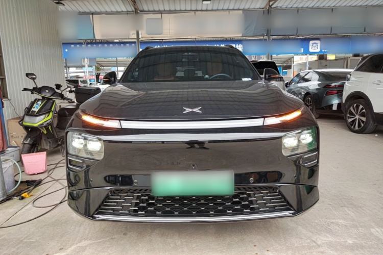 Used XPeng G9 2024 570 Max Front