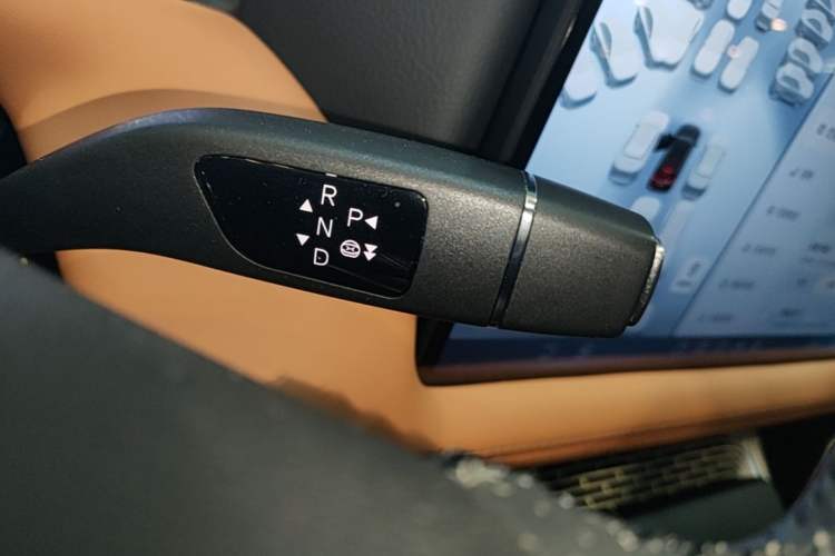 Used XPeng G9 2024 702 Pro Gear Lever