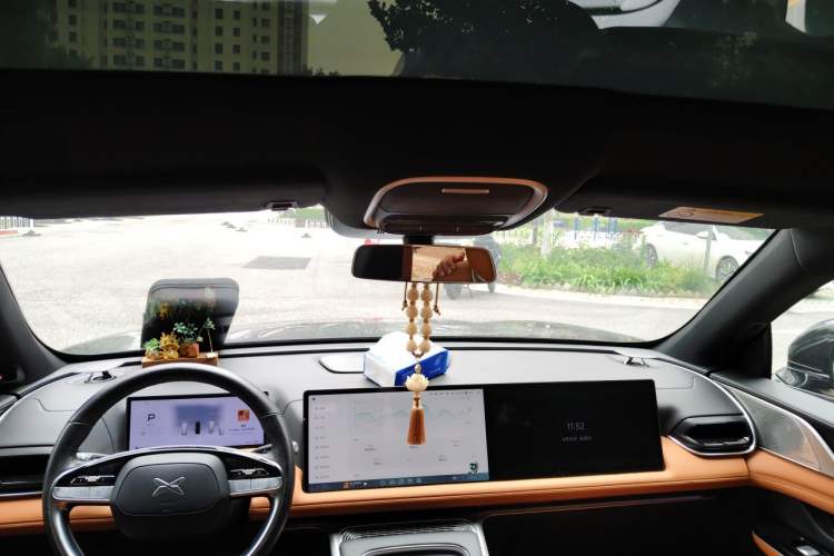 Used XPeng G9 2024 702 Max Headliner