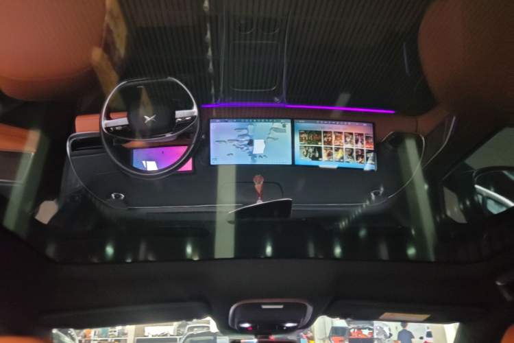 Used XPeng G9 2024 702 Max Headliner