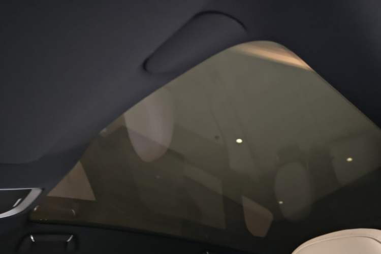 Used XPeng G9 2024 570 Pro Headliner