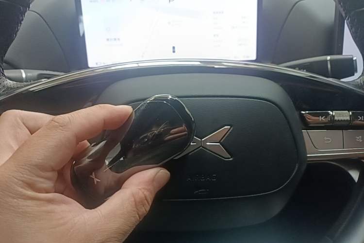 Used XPeng G9 2024 570 Max Interior 1