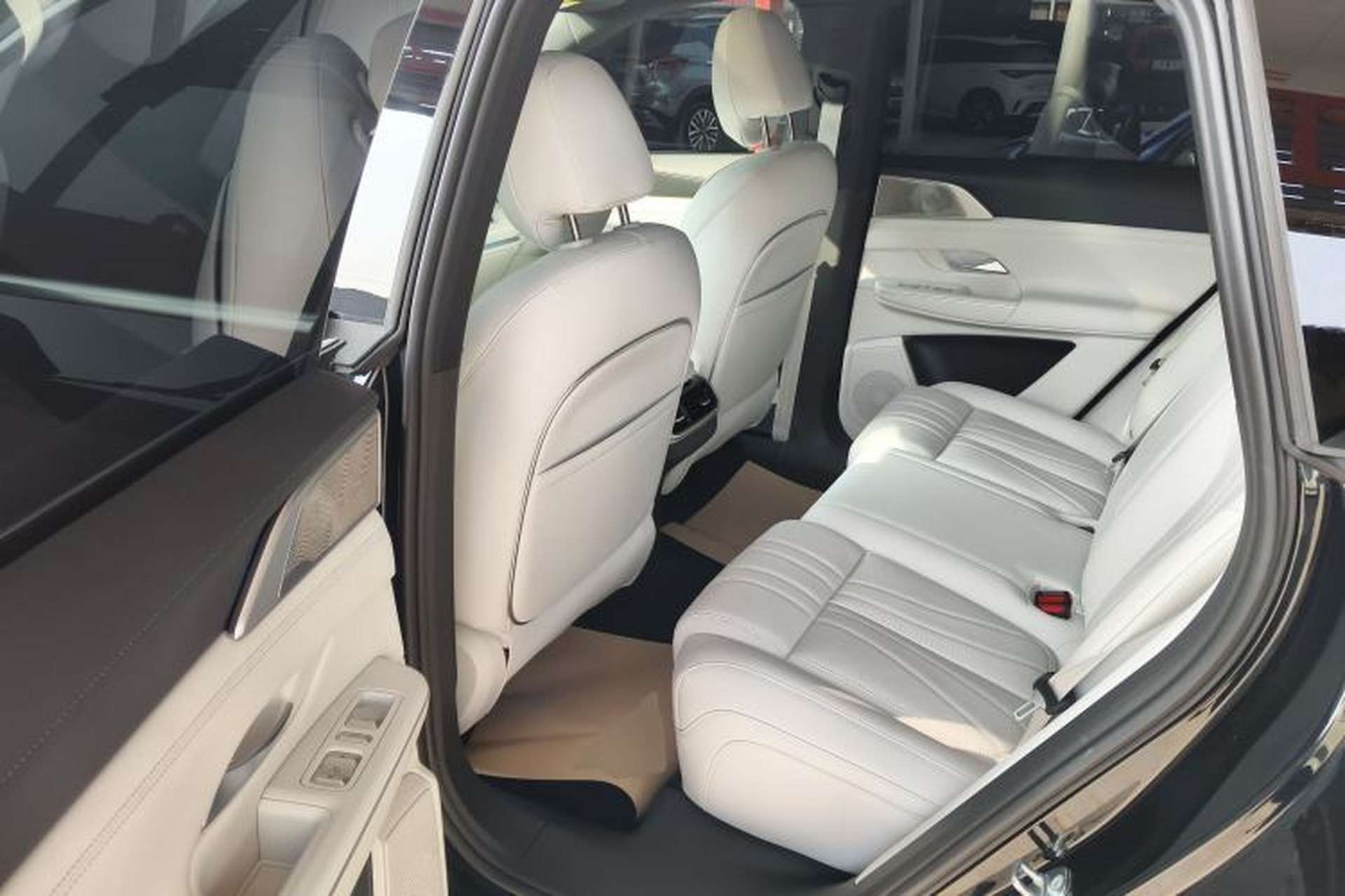 Used XPeng G9 2024 650 Max Interior 4