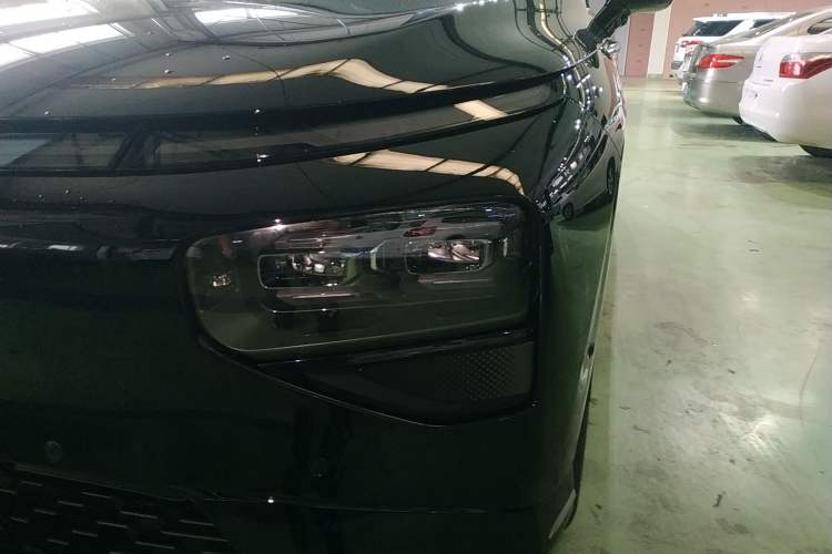Used XPeng G9 2024 570 Pro Left Front Headlight