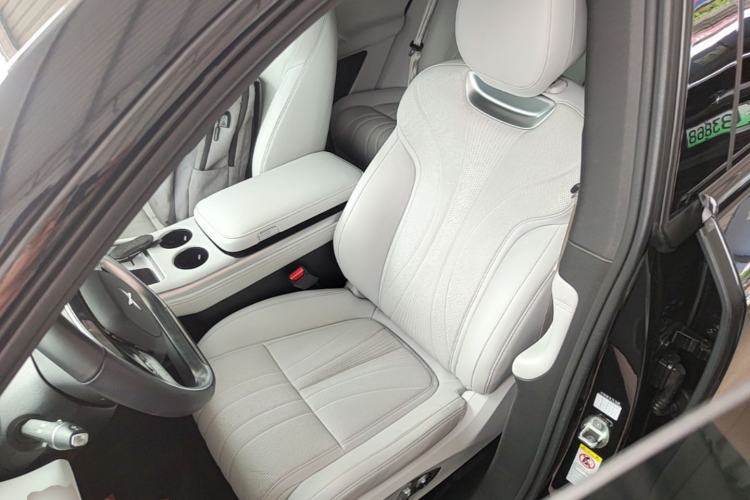 Used XPeng G9 2024 570 Max Left Front Seat
