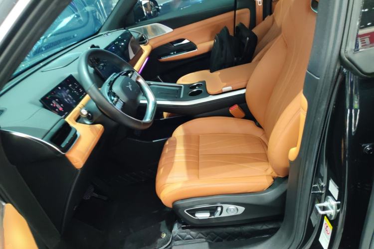 Used XPeng G9 2024 570 Max Left Front Seat