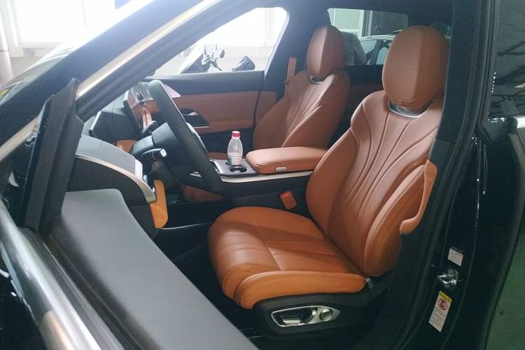 Used XPeng G9 2024 570 Pro Left Front Seat
