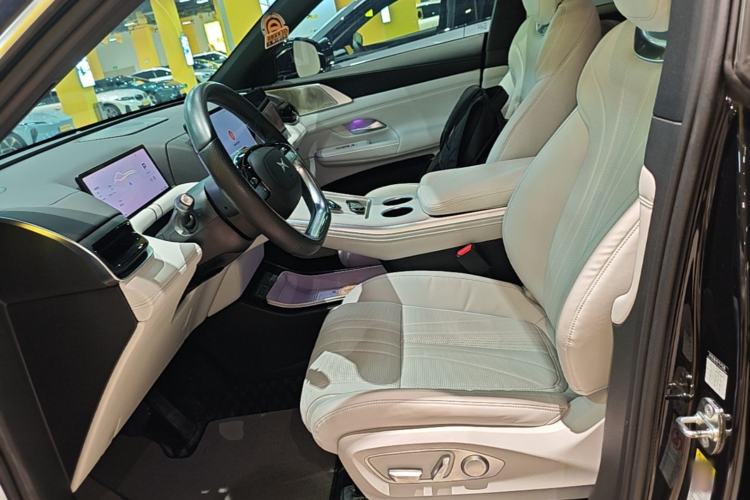 Used XPeng G9 2024 570 Pro Left Front Seat