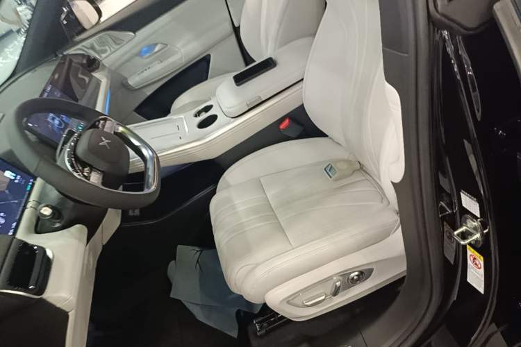 Used XPeng G9 2024 570 Max Left Front Seat