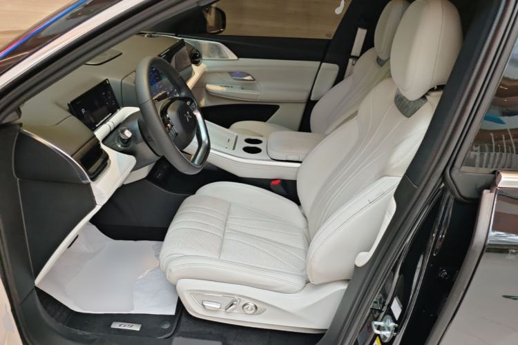 Used XPeng G9 2024 570 Pro Left Front Seat