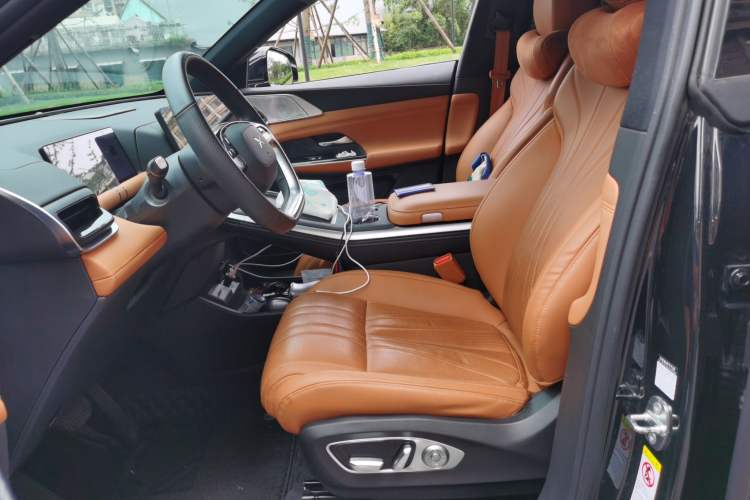 Used XPeng G9 2024 570 Max Left Front Seat