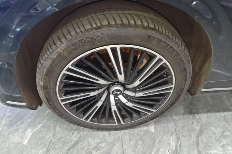 Used XPeng G9 2024 702 Max Left Front Wheel Hub