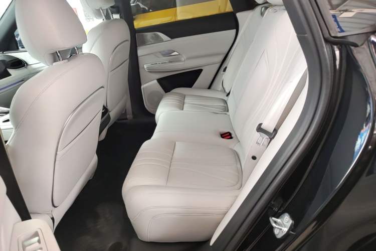 Used XPeng G9 2024 570 Max Left Rear Seat
