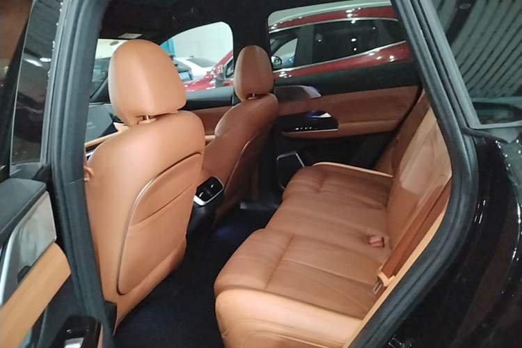 Used XPeng G9 2024 570 Pro Left Rear Seat