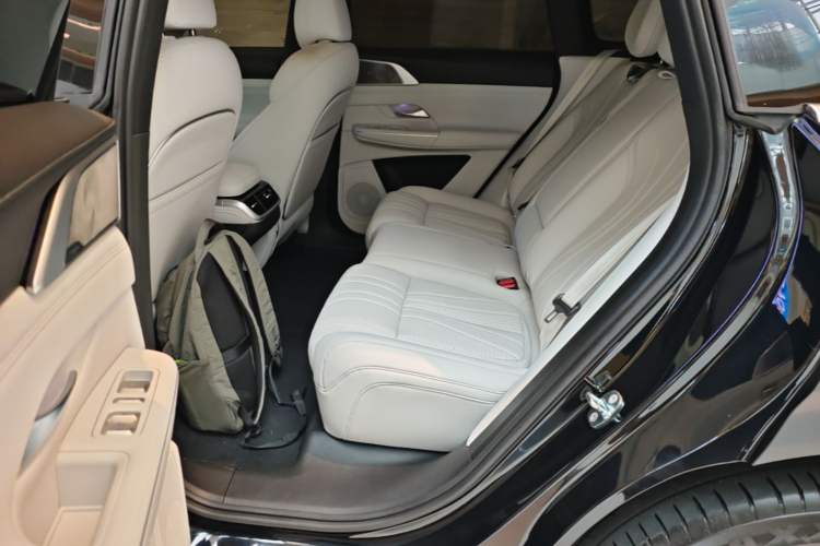 Used XPeng G9 2024 570 Pro Left Rear Seat